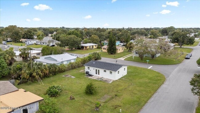 Building Photo - 301 W Rutgers St