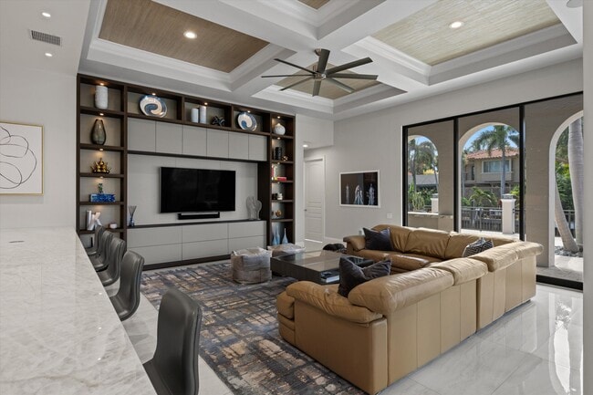 Building Photo - 7474 NE Bay Cove Ct