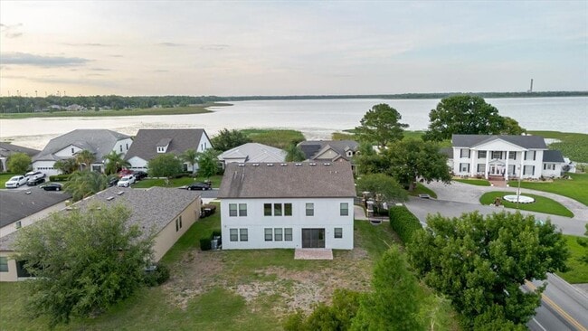 Building Photo - 1389 Heritage Landings Dr