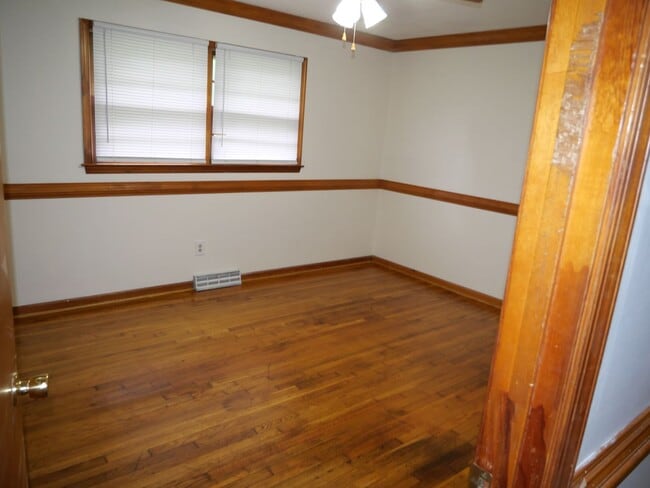 Building Photo - 1642 Wingfield Dr
