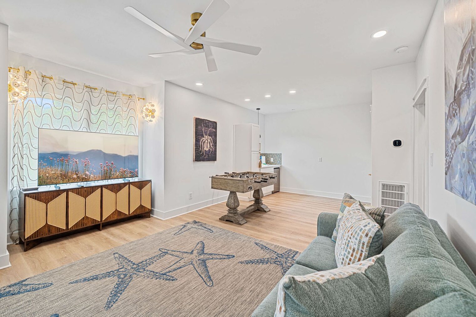 Building Photo - 20 St Francis Dr S