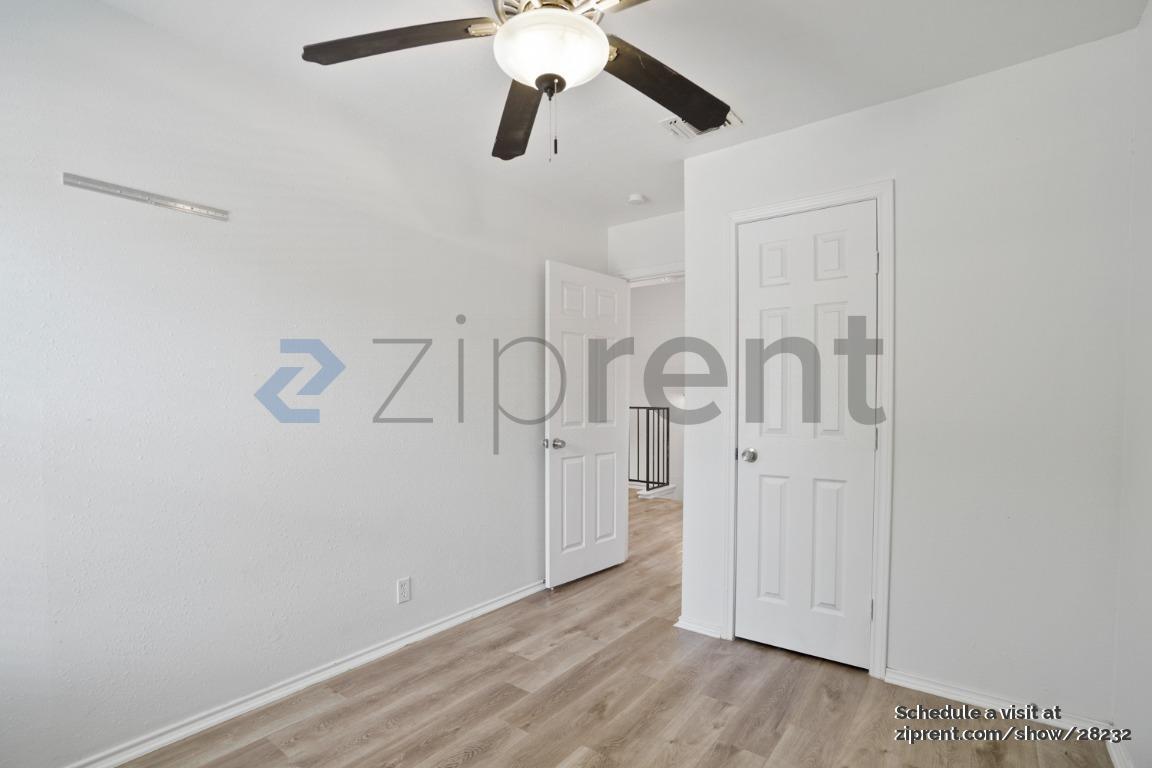 Building Photo - 9830 Sugarloaf Dr