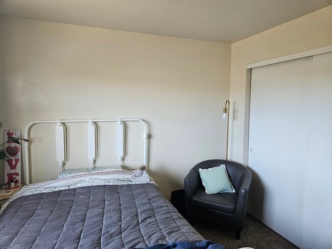 Building Photo - 5342 Valleyridge Dr