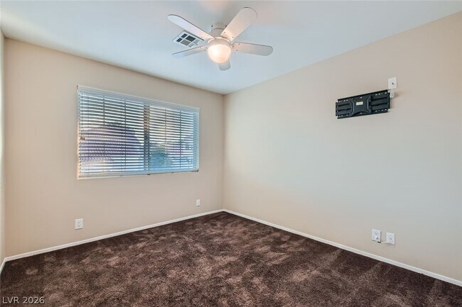 Building Photo - 7624 Desert Largo Ave