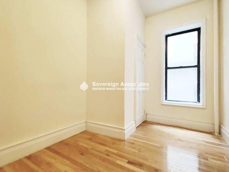 Building Photo - 255 Fort Washington Ave