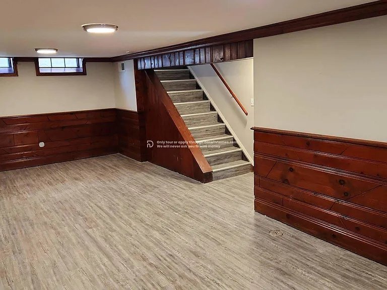Building Photo - 61 Sunnycliff Dr