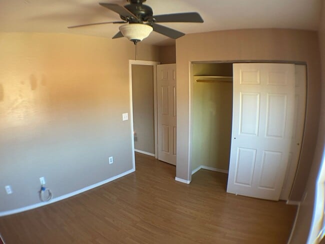 Building Photo - AVAILABLE MAY 6th | Spacious Single-Level Home in Desirable Doney Park