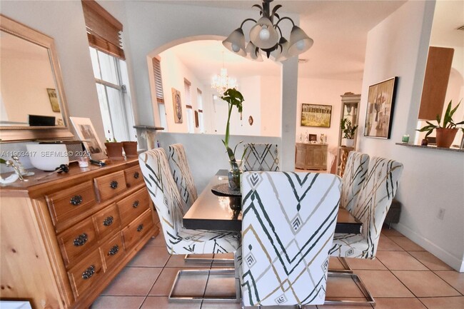 Building Photo - 11020 NW 48th Terrace