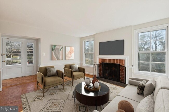 Building Photo - 1012 Morris Ave