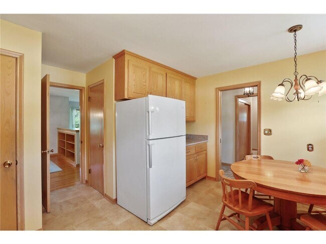 Building Photo - 5233 Danens Dr