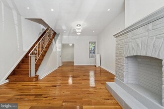 Building Photo - 3052 Aramingo Ave