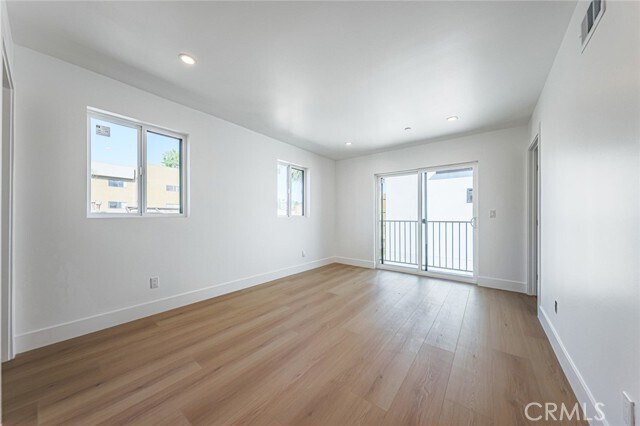 Building Photo - 1237 N Orange Dr