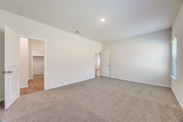 Building Photo - 4314 Carnation Dr