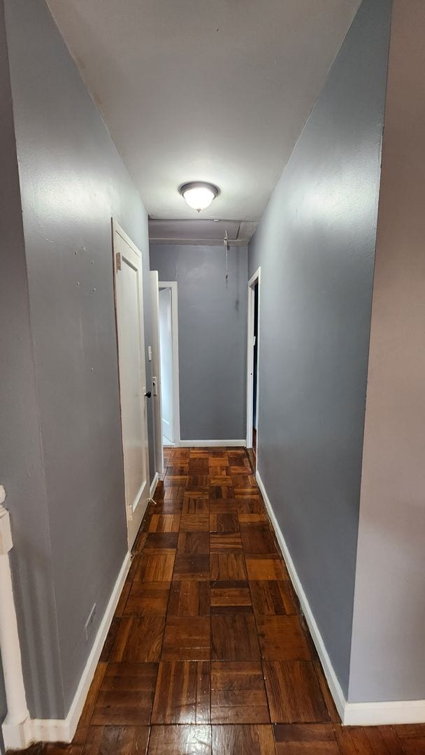 Building Photo - Spacious and Bright End Unit in Park-like Setting