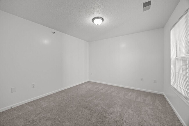 Building Photo - Hodges Creek Apartments