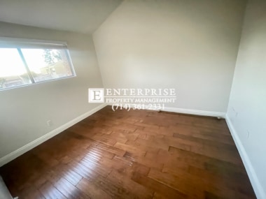 Building Photo - 3 BR Townhome in Yorba Linda Knolls | Upgraded & Move-In Ready