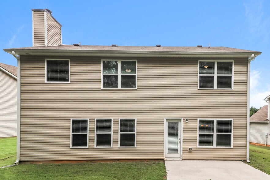 Building Photo - 634 Fieldcrest Dr