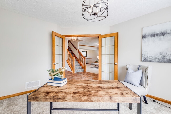 Building Photo - 7225 Bromfield Dr