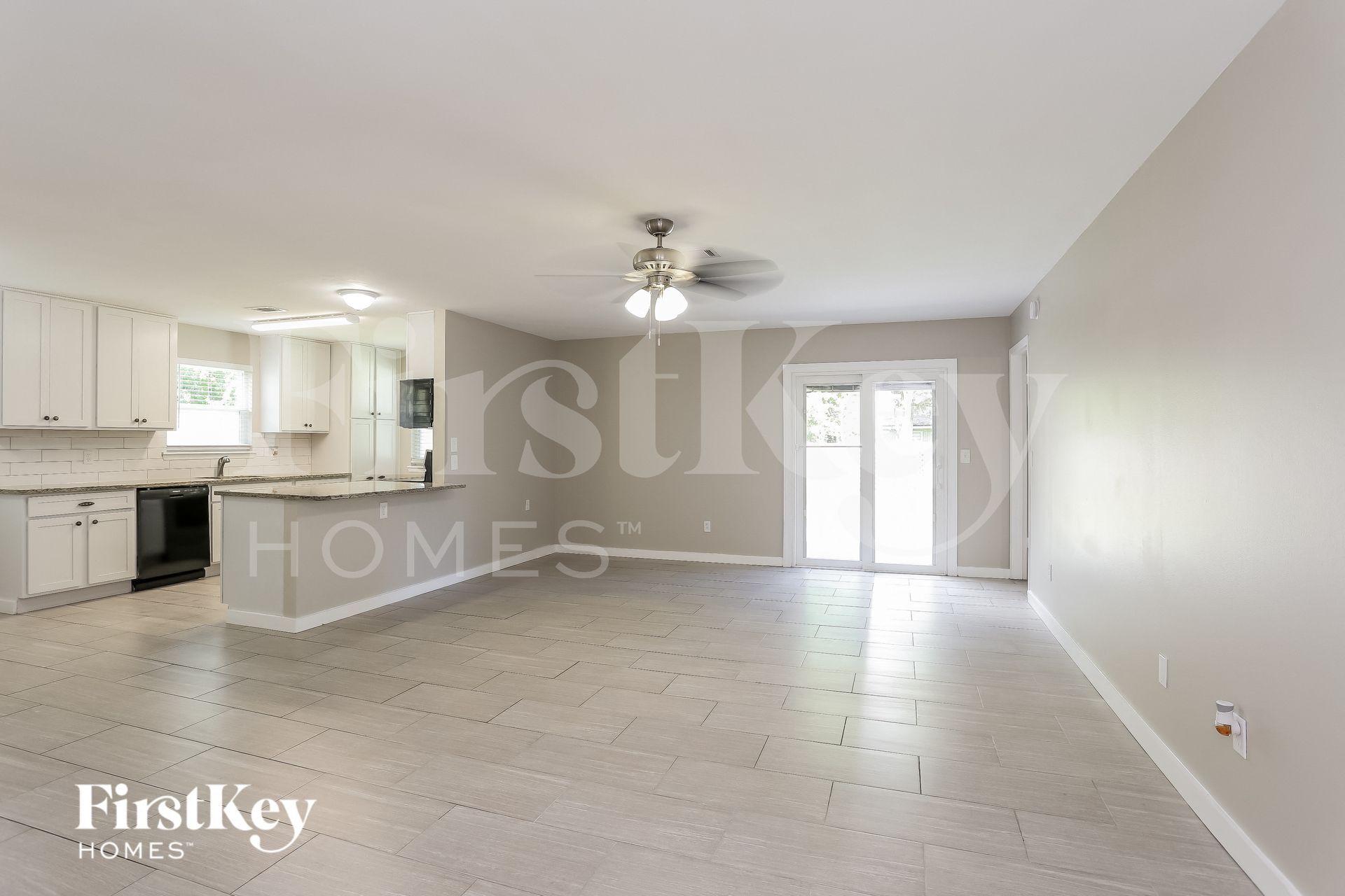 Building Photo - 1047 Cove Landing Dr