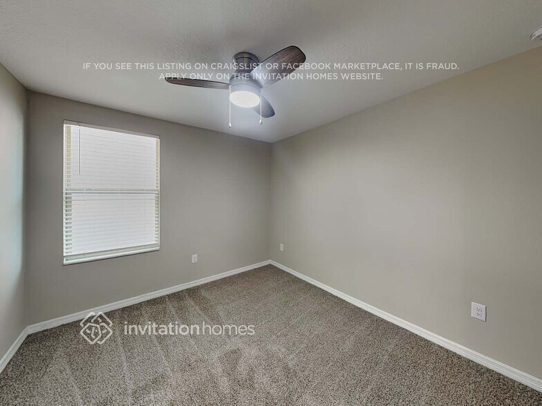 Building Photo - 2219 Treesdale Ave