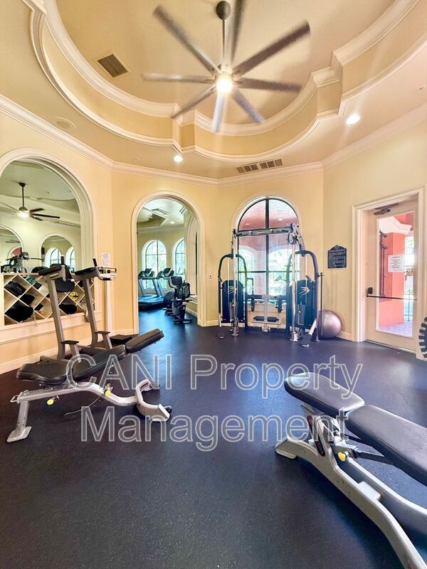 Building Photo - 2747 Via Capri