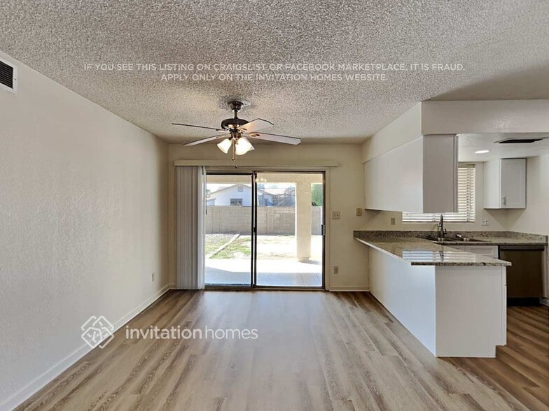 Building Photo - 2311 E Buffalo St