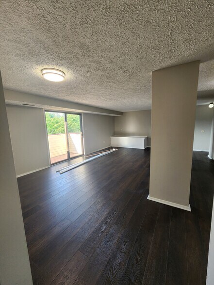 Building Photo - 19529 Gunners Branch Rd