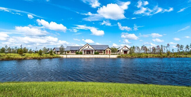 Building Photo - 25 Ibiza Ct