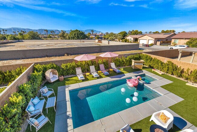 Building Photo - 48539 Anastacia Ct