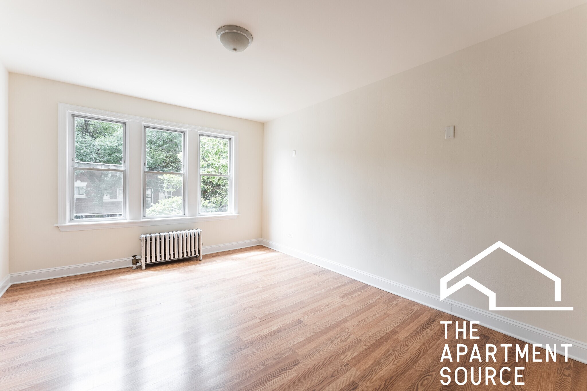 Building Photo - 2606 N Kimball Ave