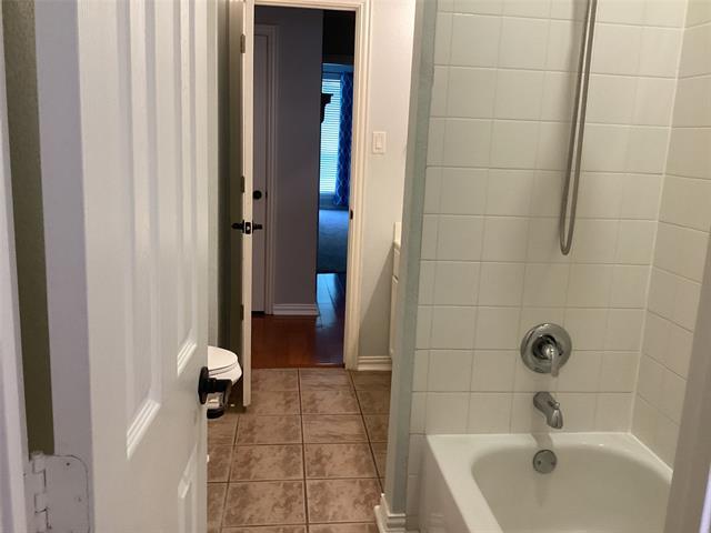 Building Photo - 9121 Rose Ct