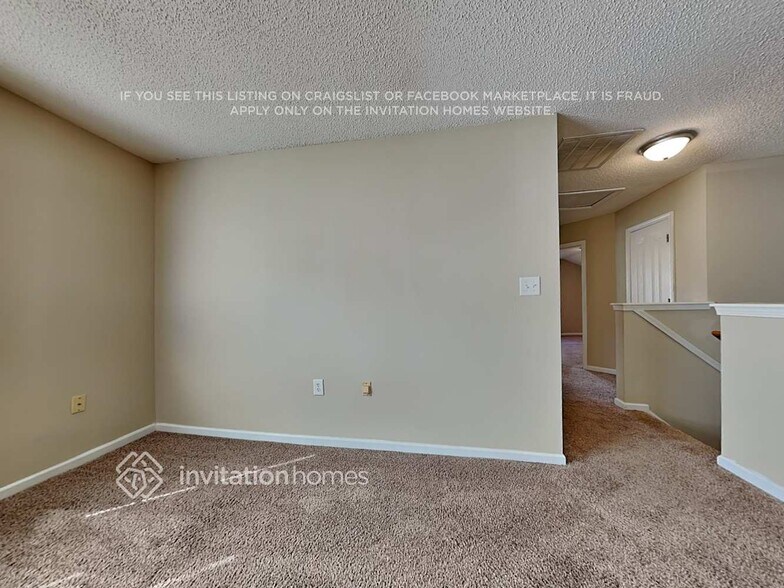 Building Photo - 6916 Chieftain Dr