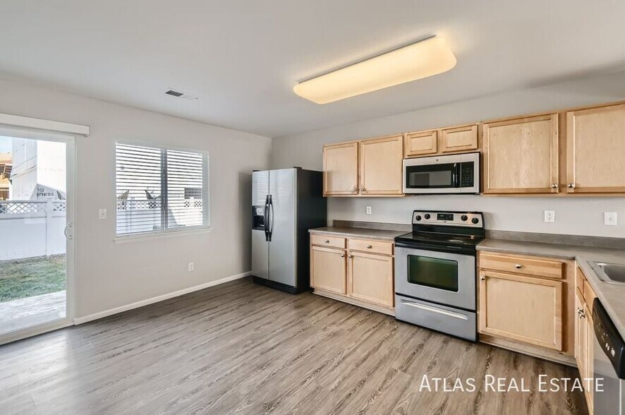 Building Photo - 4655 N Andes St