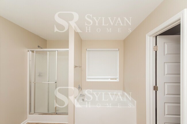 Building Photo - The Lifestyle You Deserve.