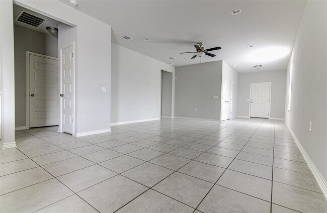 Building Photo - 1311 Hazleton Cove