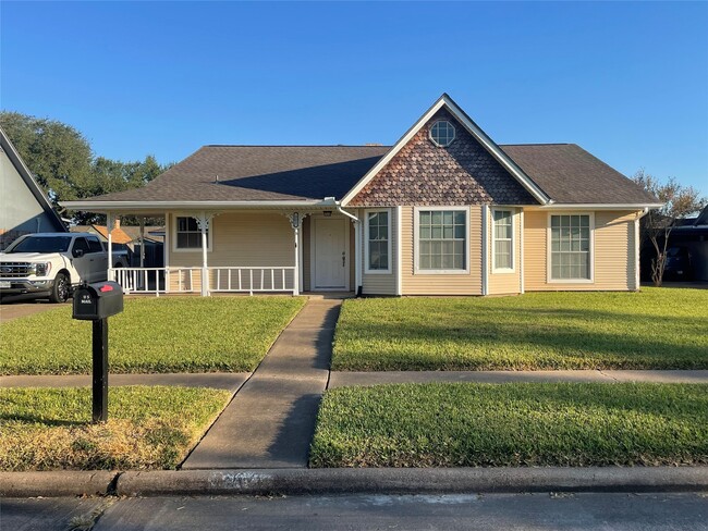 Building Photo - 302 Yorkshire Ct