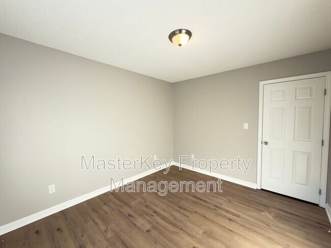 Building Photo - 1101 Amber Acres Ln