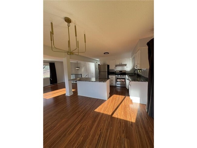 Building Photo - 6024 113th Ave N