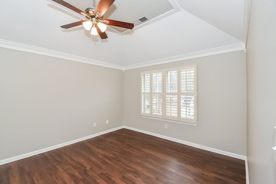 Building Photo - 459 Pecan Wood Cir