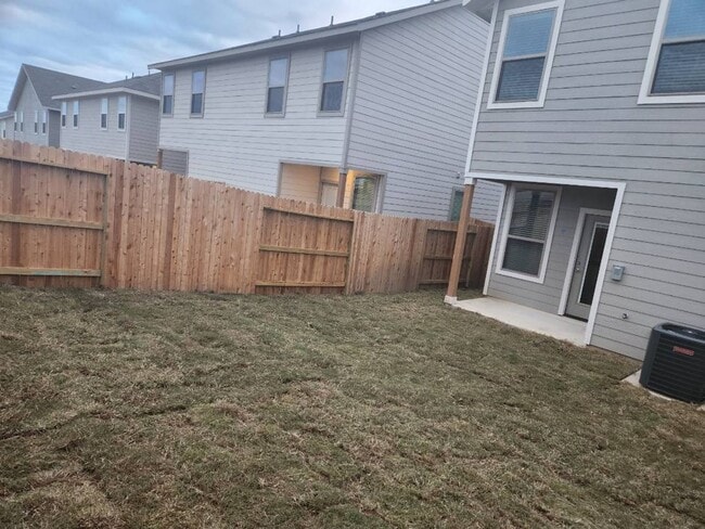 Building Photo - NEW CONSTRUCTION IN GATED COMMUNITY!!! BUI...