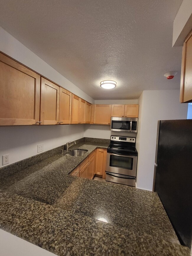 Building Photo - 15819 NE Leary Way