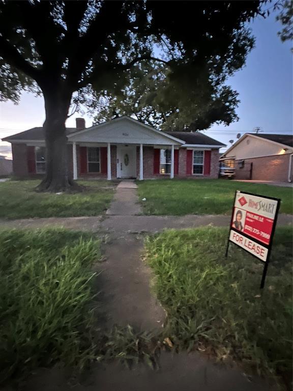 Building Photo - 9126 Troulon Dr