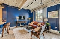Building Photo - Furnished and Fabulous!