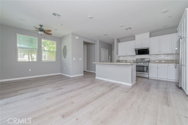 Building Photo - 16039 Voyager Ave