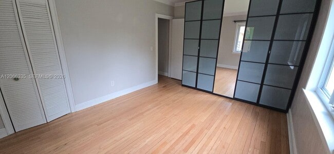 Building Photo - 142 NW 98th St