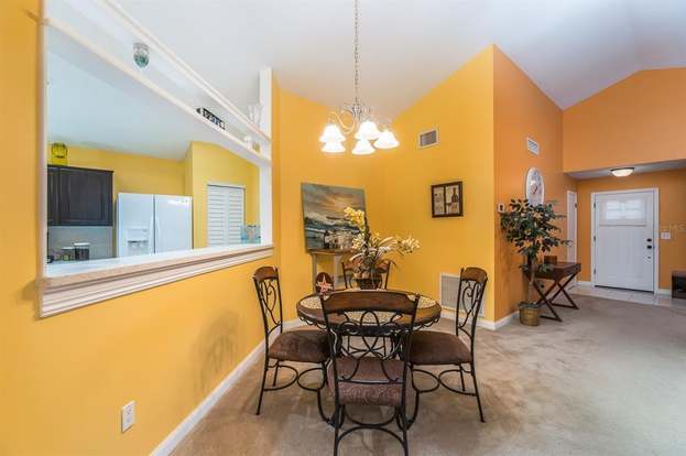 Building Photo - 11911 Hickorynut Dr