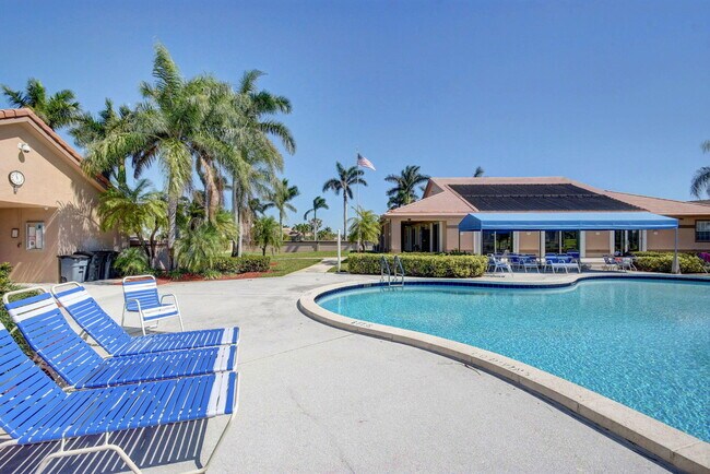 Building Photo - 8225 Pelican Harbour Dr