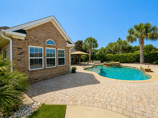 Building Photo - 9181 Abingdon Dr