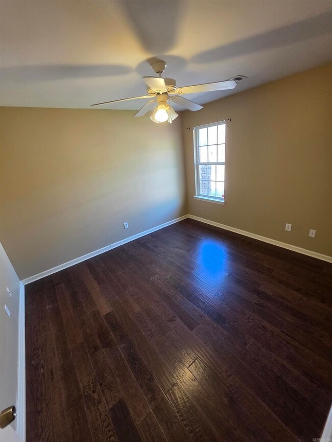 Building Photo - 4102 Stoneybrook Dr