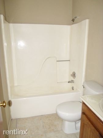 Building Photo - 3 br, 1 bath House - 637 S Miller Rd